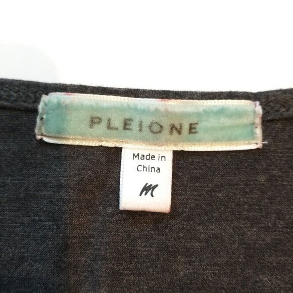 Pleione Front Sequin Dark Gray Sleeveless Top Size M Stretch Glam Classic - Picture 7 of 12